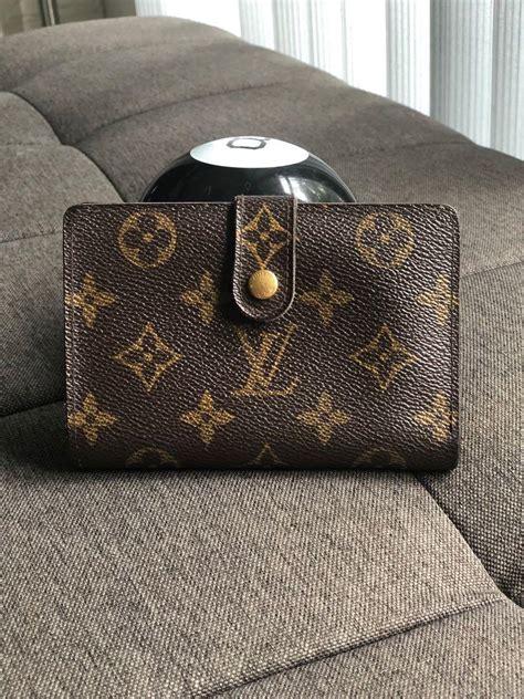 kisslock wallet louis vuitton